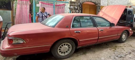 Asegura PGJE vehículo en el municipio de Tlaltelulco